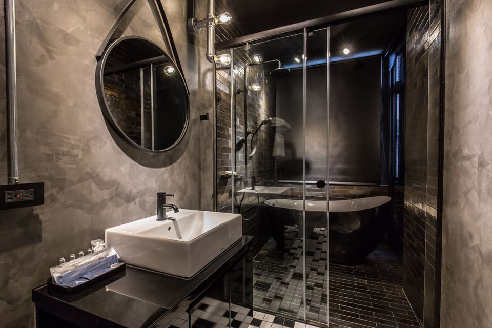 Modern Loft Room with Double Bed (4 min. walking distance from C/I) | Bathroom | Designer toiletries, hair dryer, slippers, towels