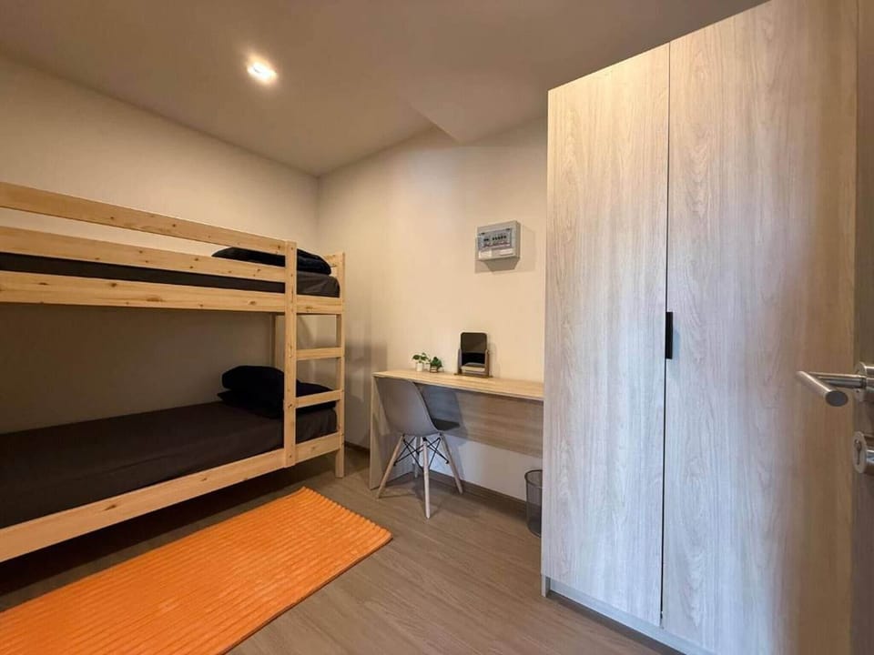 Apartment, 2 Bedrooms, Balcony, Mountain View | 2 bedrooms
