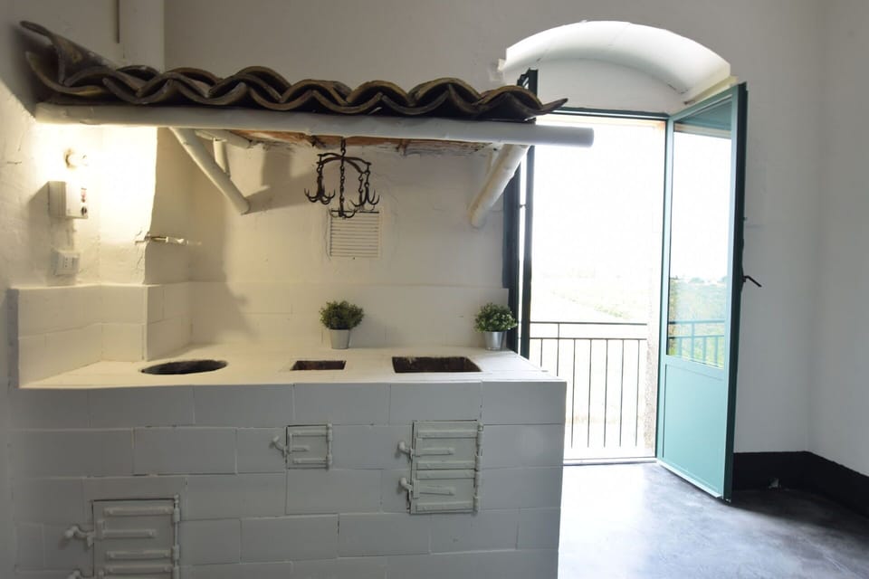 Autumn, Kitchen, Spring, Summer