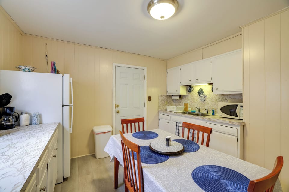 Kitchen | 1st Floor
