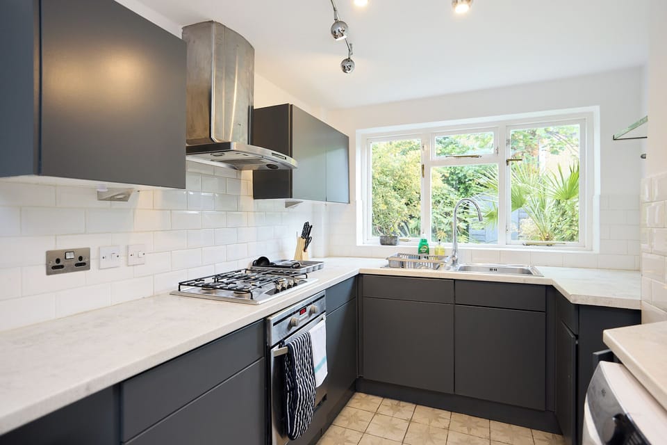 Apartment, Patio | Private kitchen