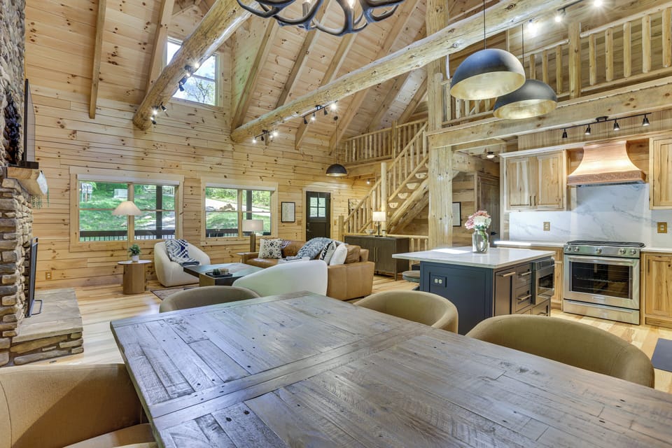 Dining Space | Main Level