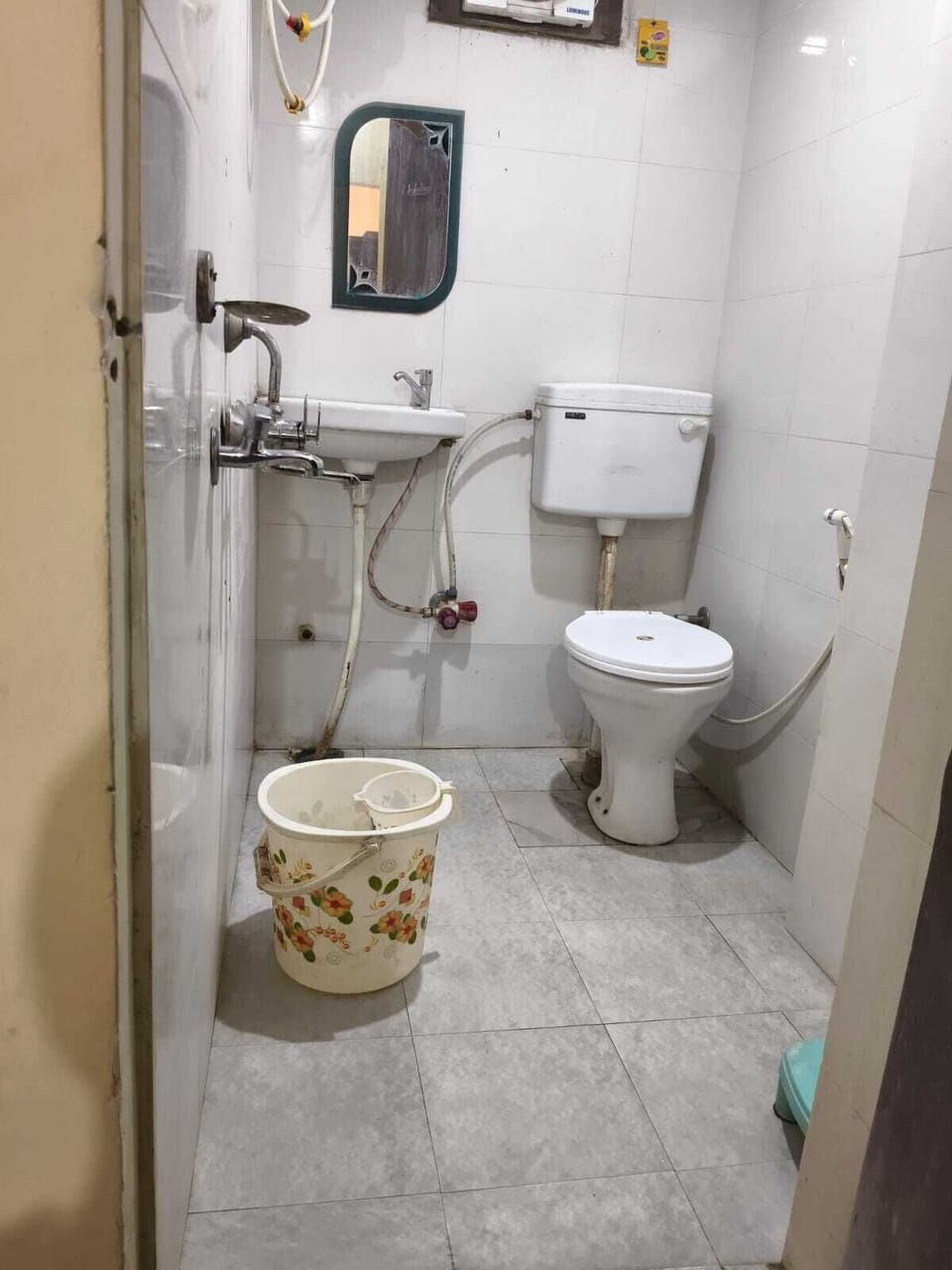 Deluxe Room, City View | Bathroom | Towels