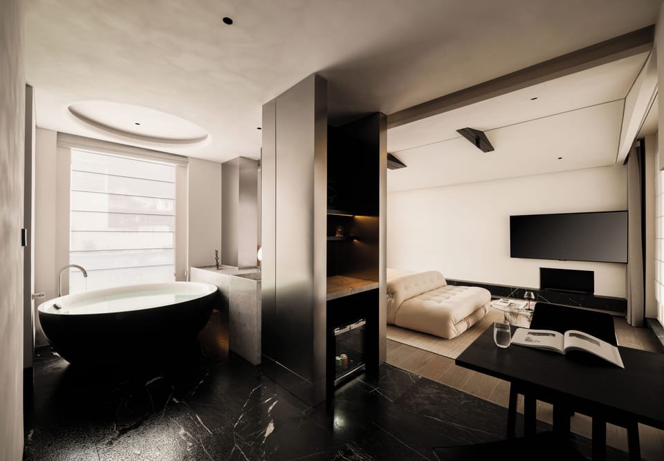 Luxury Double Room | Living area | 65-inch flat-screen TV with cable channels, pay movies