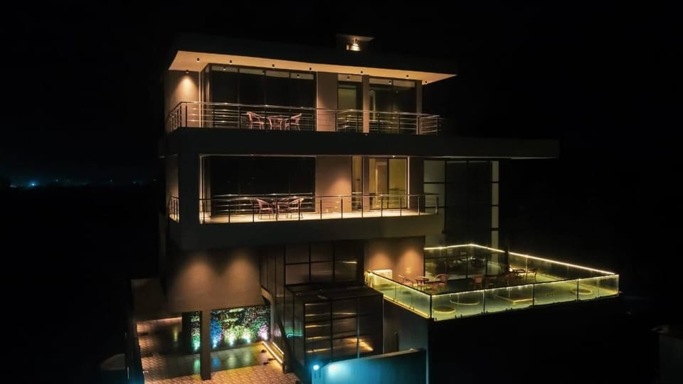Bungalow, 6 Bedrooms, Accessible, Private Pool | Exterior