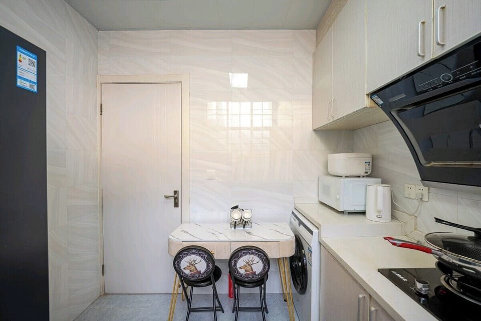 Comfort Quadruple Room, Kitchenette, Courtyard Area | Private kitchen