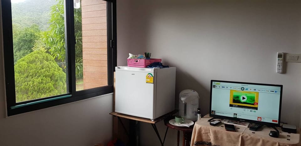 Cabin, 1 Bedroom, Balcony, Garden View | 1 bedroom