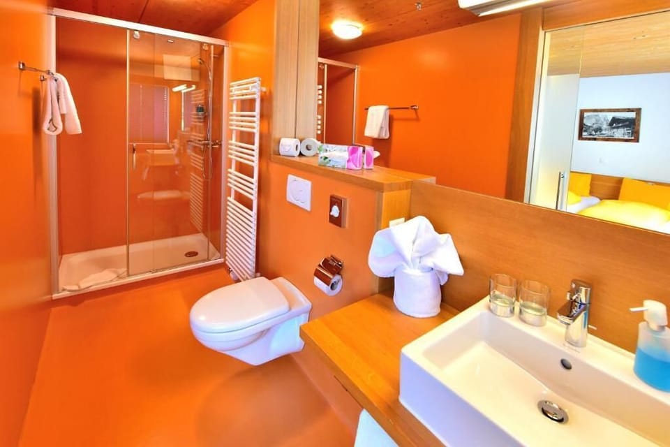 Double Room, Mountain View | Bathroom