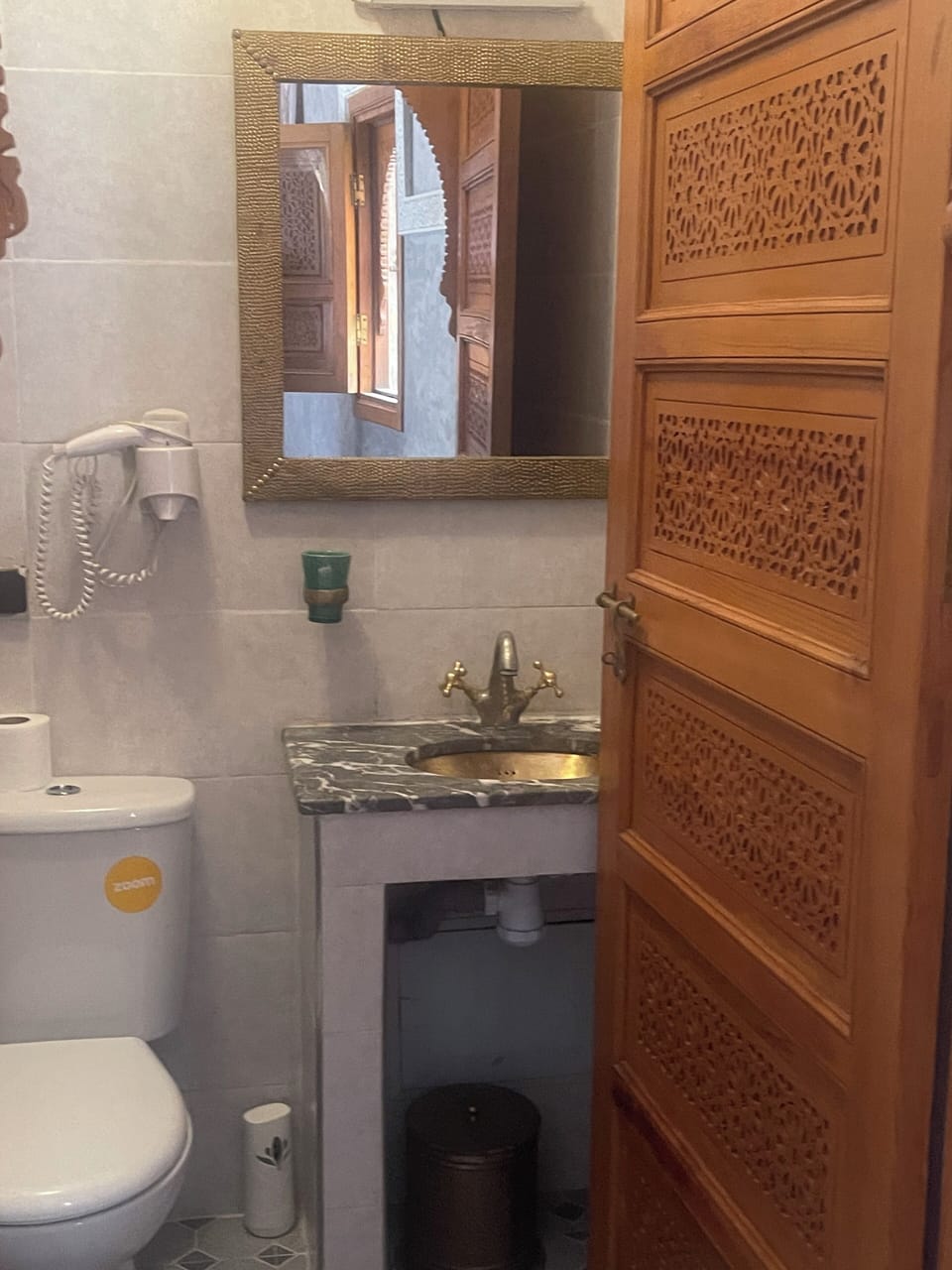 Twin Room | Bathroom