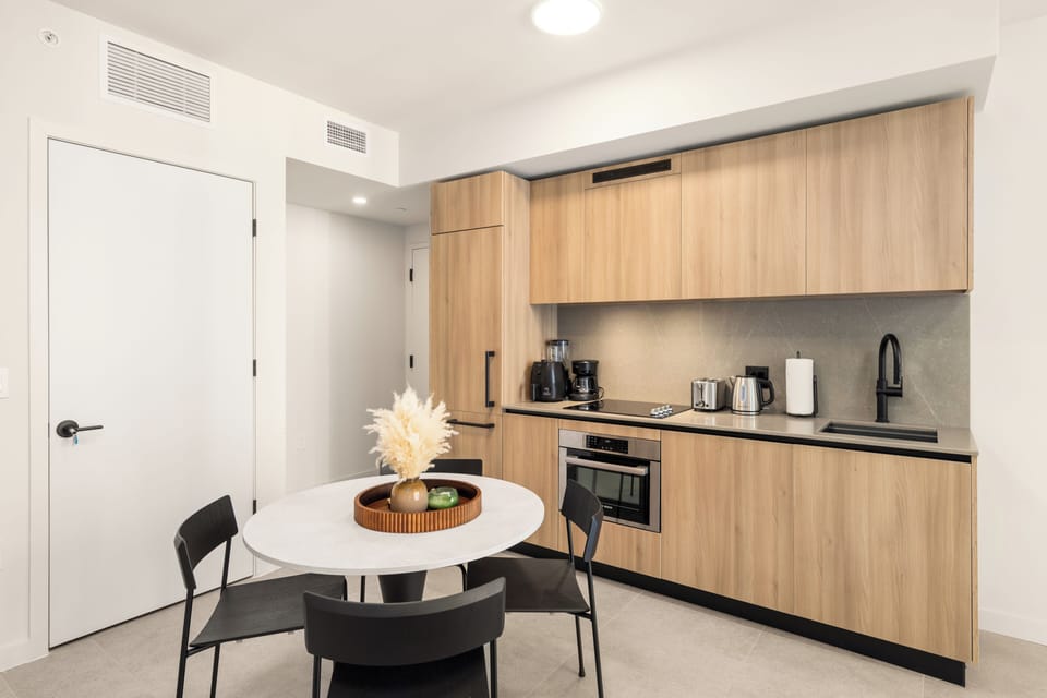Luxury Condo, Balcony, City View | Private kitchen | Full-size fridge, microwave, oven, stovetop