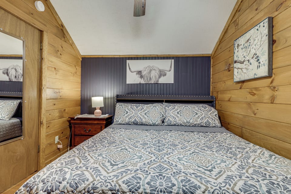House (3 Bedrooms) | Interior