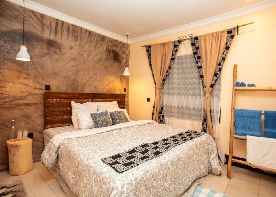 Double or Twin Room | Free WiFi
