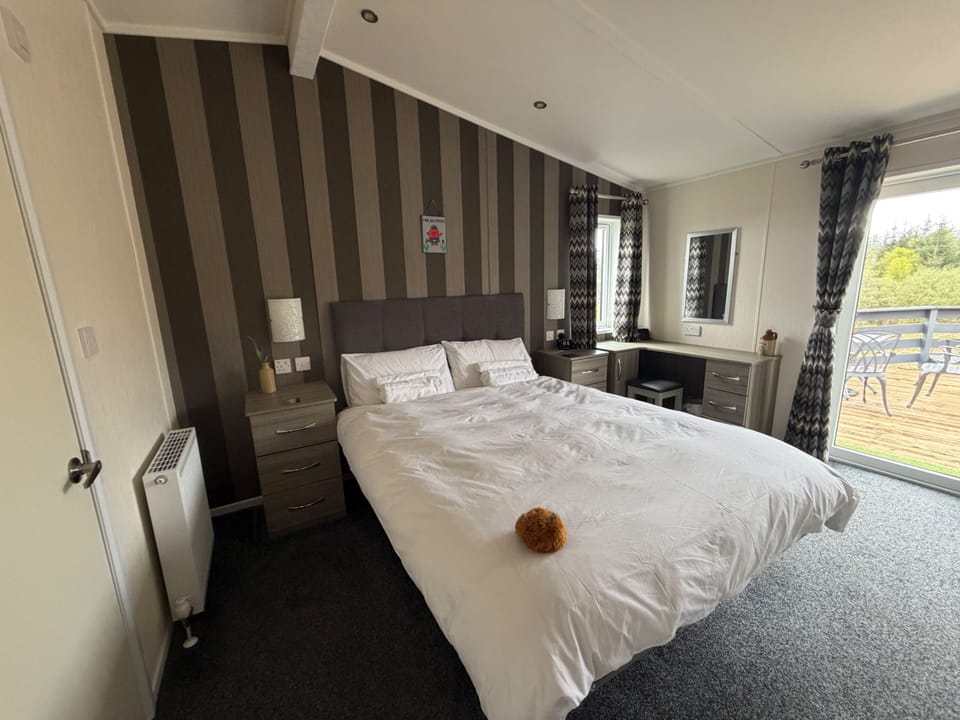 Haggis Lodge at Three Lochs Holiday Park Cabin in Scotland