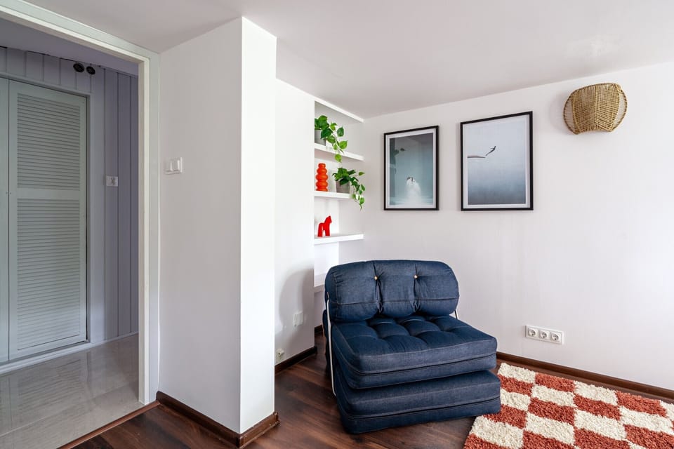 Comfort Apartment, Non Smoking, Bathtub | Interior