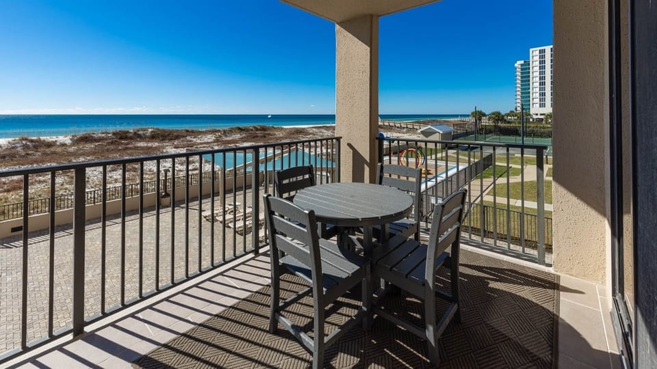 Condo, 1 Bedroom | Outdoor dining