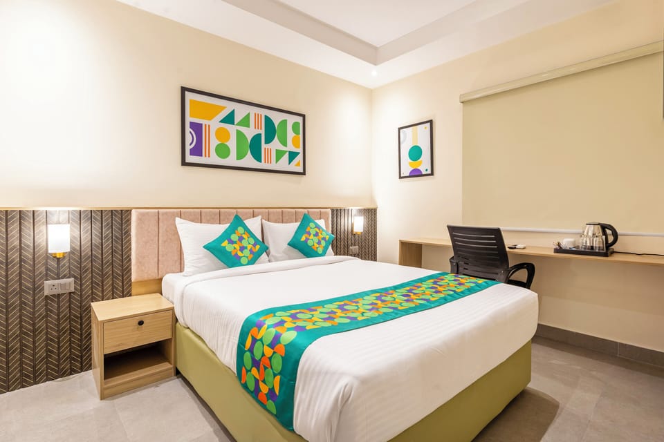 Standard Double Room | Iron/ironing board