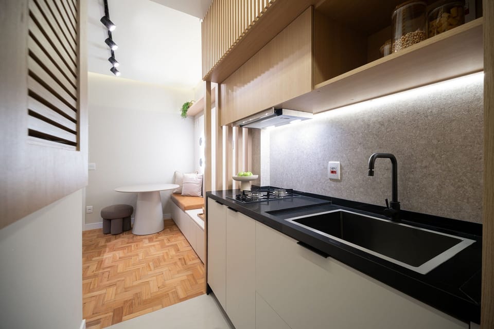 Basic Apartment | Private kitchen | Cookware/dishes/utensils