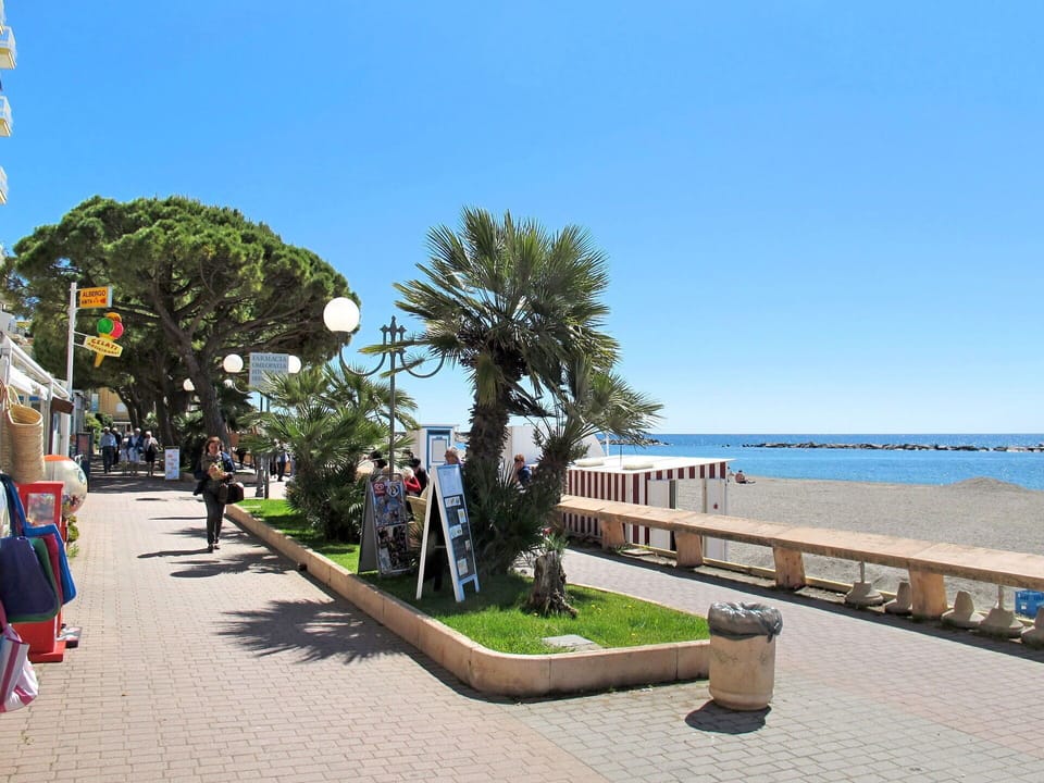 Leisure, Vacation, Recreation, Shade, Coast, Walkway, Beach, Shore