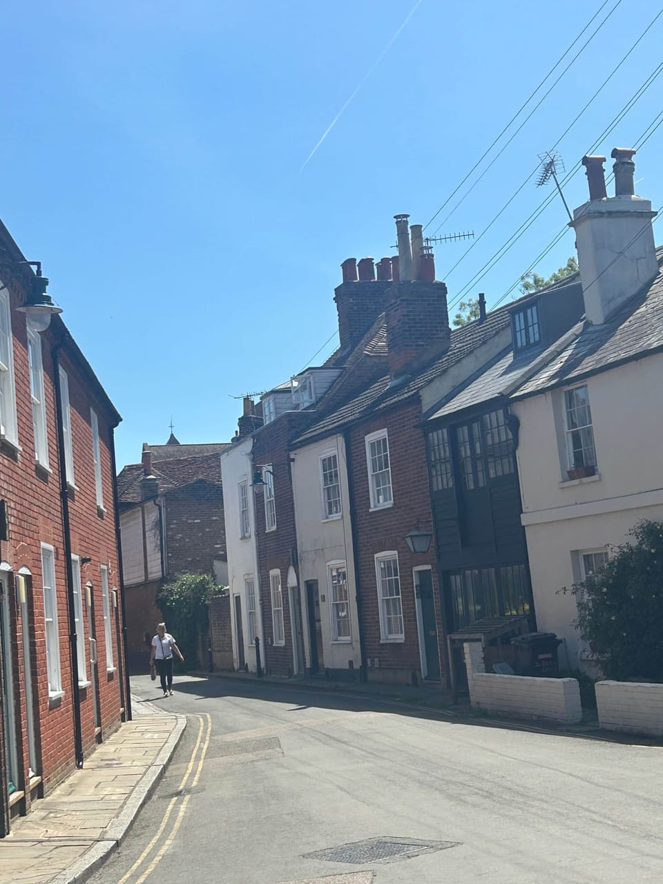 Alleyway leading to the Cottage