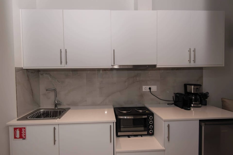 Fully equipped kitchenette for easy and comfortable stays
