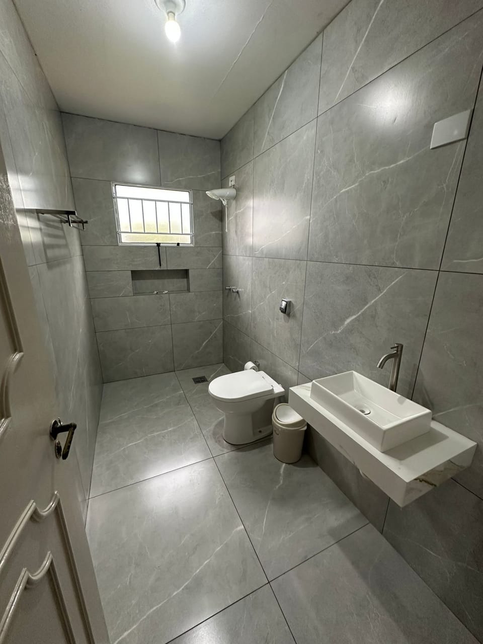 Comfort Quadruple Room | Bathroom | Shower, towels, soap, toilet paper