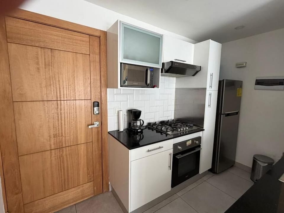 Apartment, 1 Bedroom, Smoking | Interior