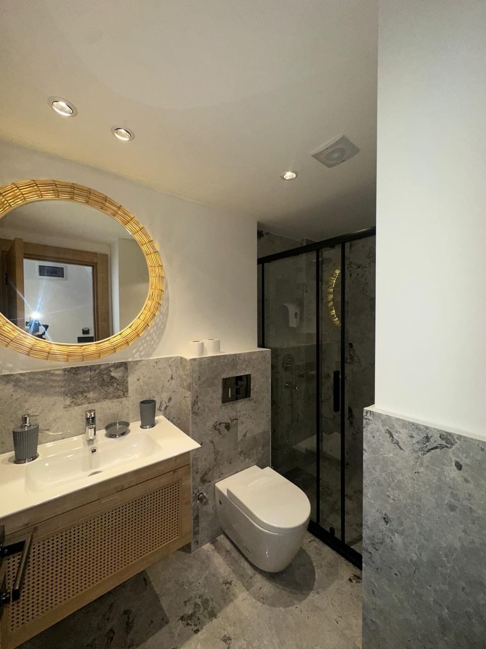 Comfort Triple Room, Balcony, Sea View | Bathroom | Hair dryer, slippers, towels, soap