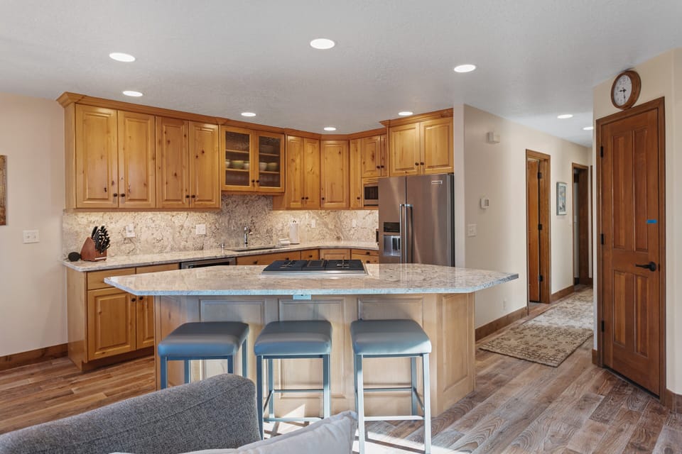 Indoors, Kitchen, Floor, Hardwood, Flooring
