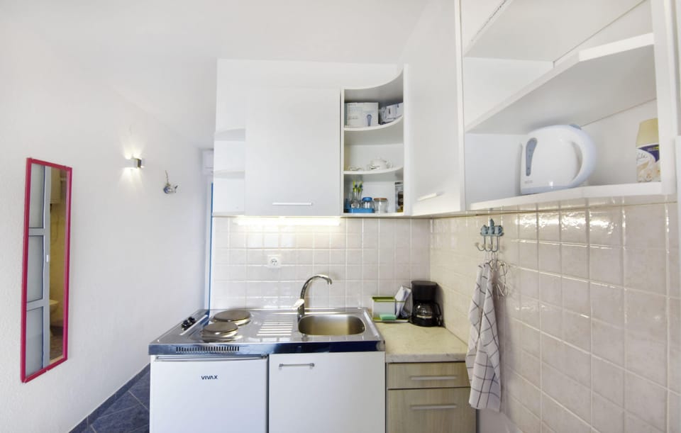 Studio, 1 Bedroom, Terrace, Ocean View | Interior