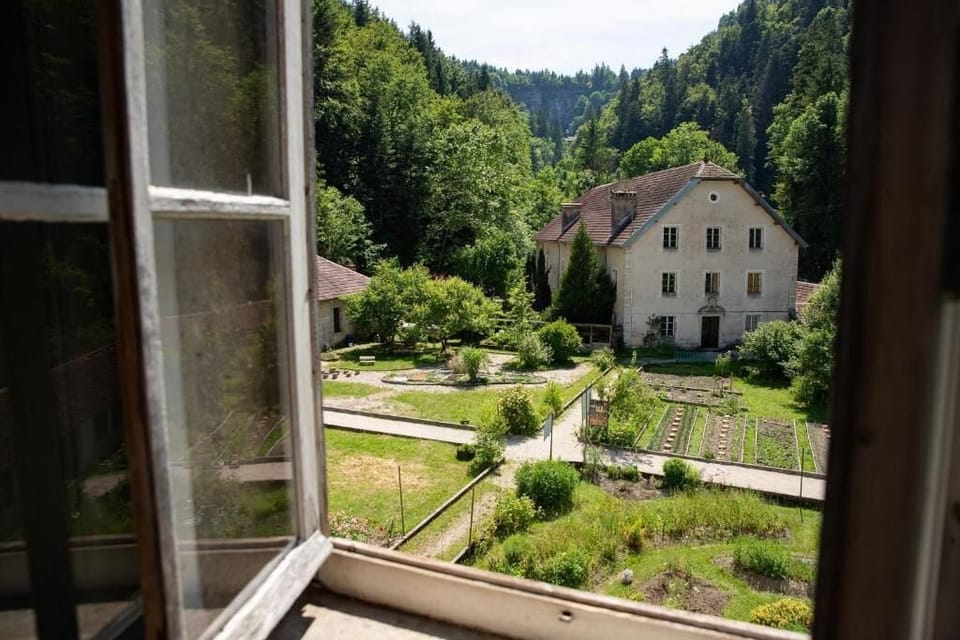 Quadruple Room, Garden View | Interior