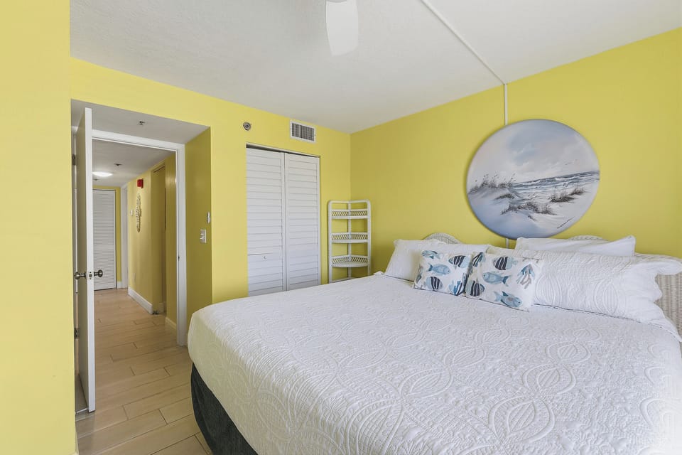 King + Twin Bedroom