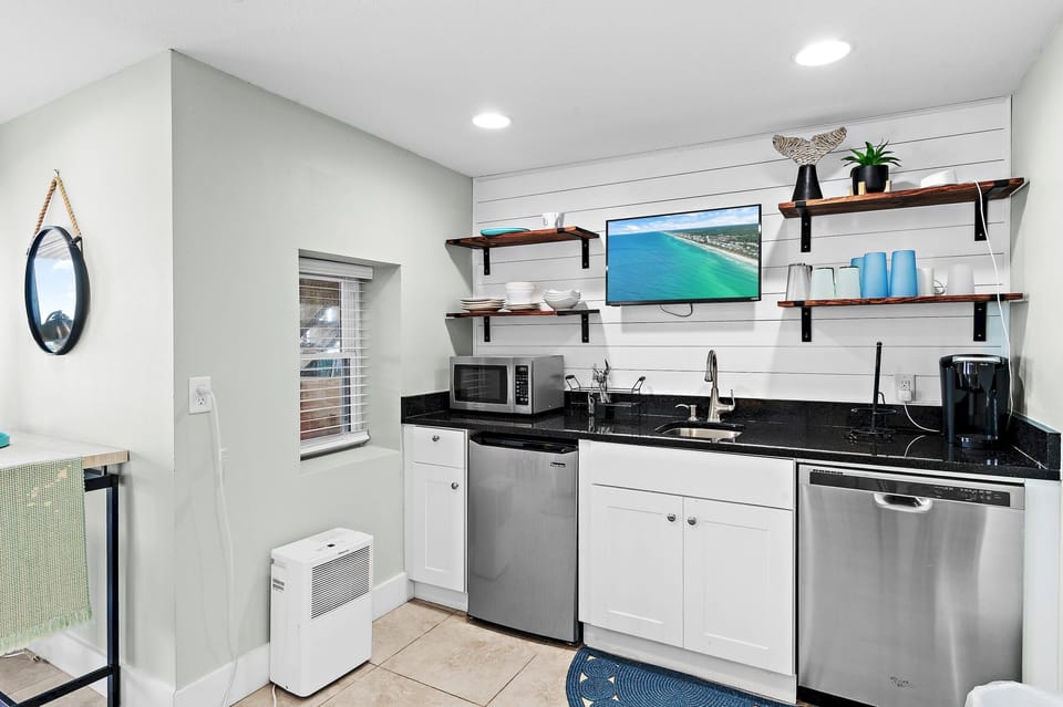 House, Multiple Beds (The Q @ Costa Del Sol) | Private kitchen