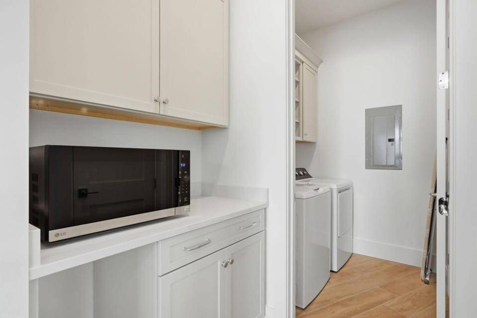 House, Multiple Beds (The Tannin House - Meeting House Squa) | Interior