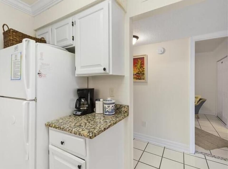 Condo, Multiple Beds (Tradewinds Condominium #2) | Interior