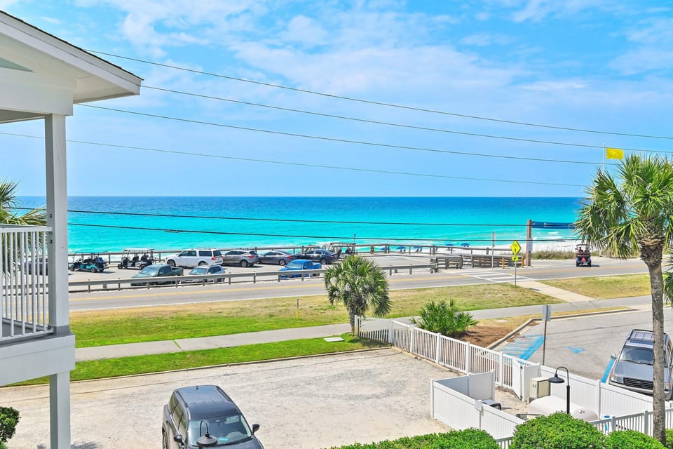 Condo, 1 King Bed with Sofa bed (Summerspell 305) | Beach/ocean view