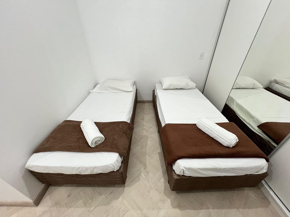 Apartment | Iron/ironing board, free WiFi