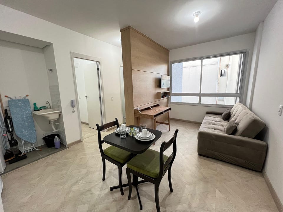 Apartment | Living area | Flat-screen TV
