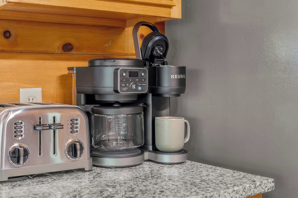 Coffee maker and toaster