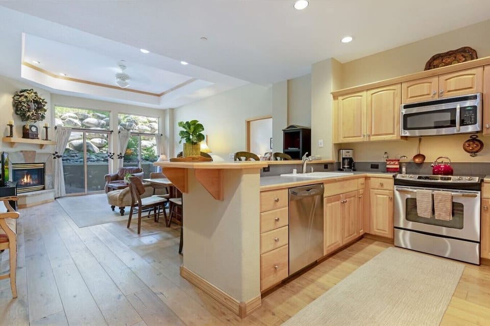 Fully equipped kitchen