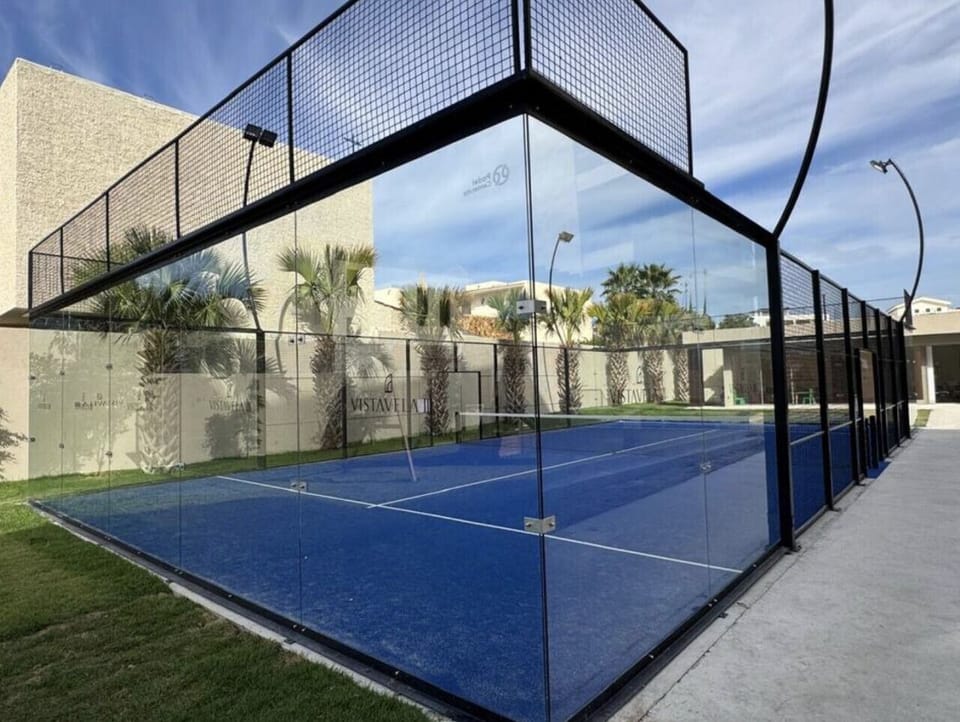 Paddle court available for recreational play and matches.