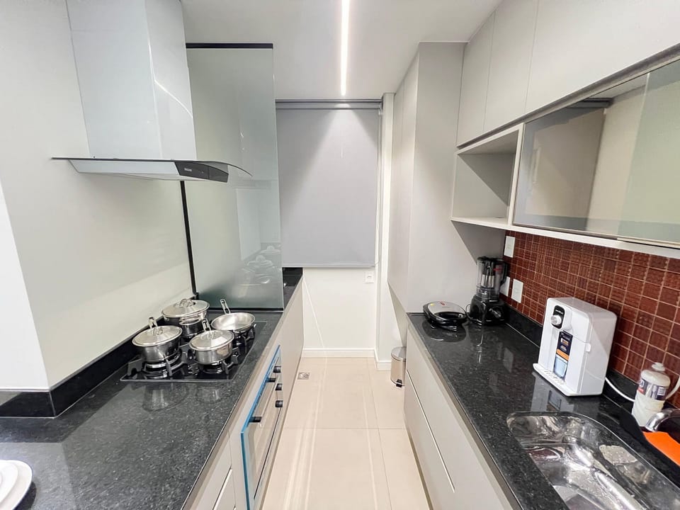 Apartment | Private kitchen | Electric kettle, toaster