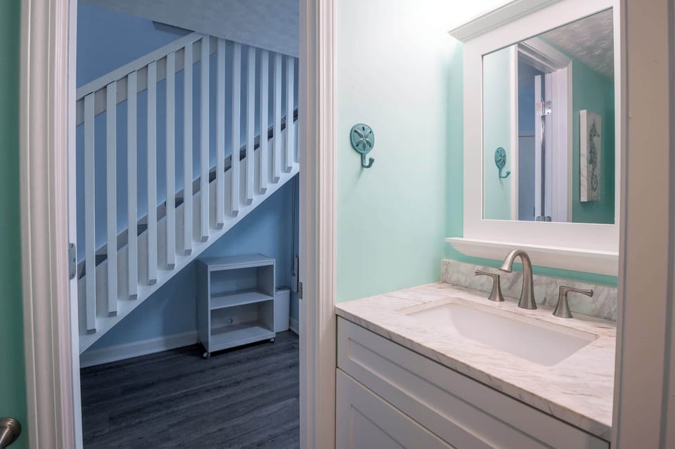 Shared Hall bath