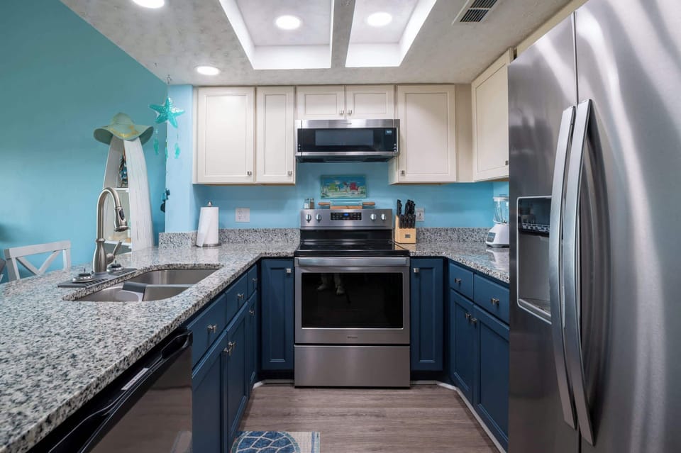 Fully updated Kitchen with granite countertops