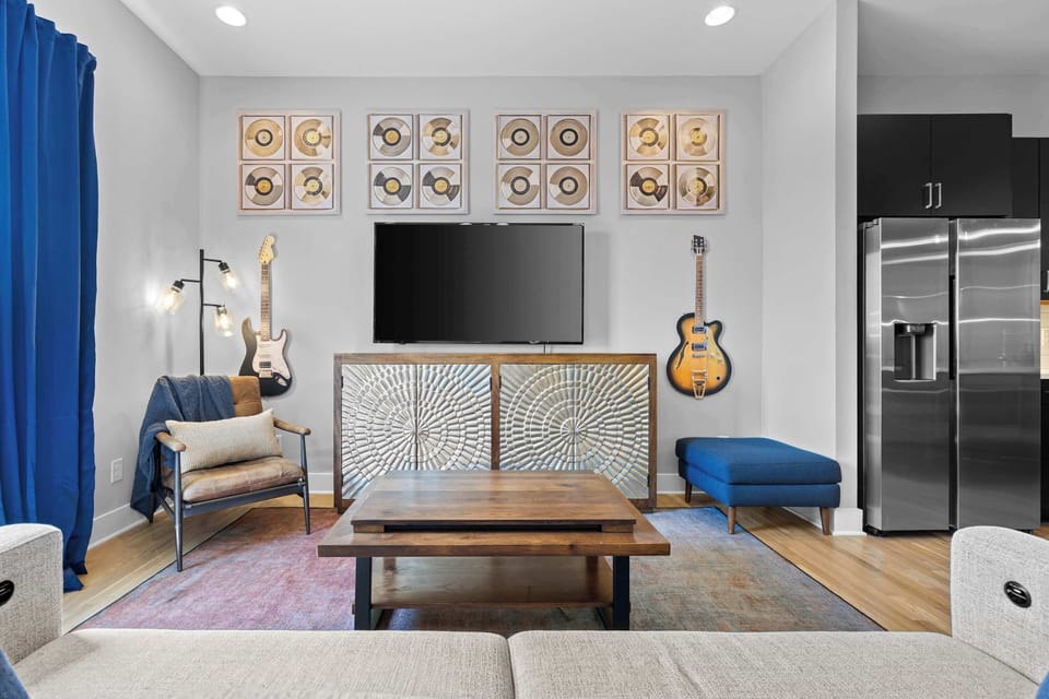 Bright and inviting living spaces with room for everyone