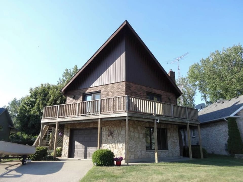Chalet, 4 Bedrooms, Balcony | Exterior