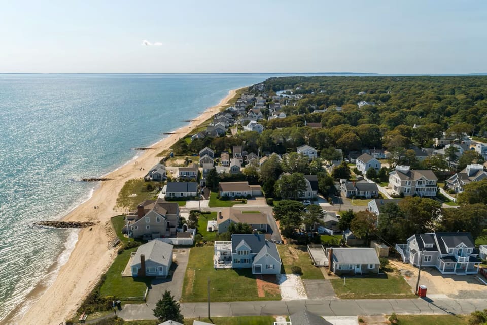25 Seaview Ave.
