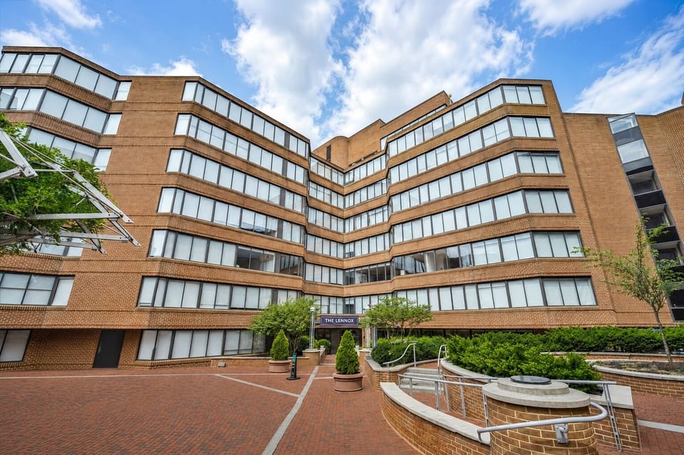 Washington Studio King Building Exterior