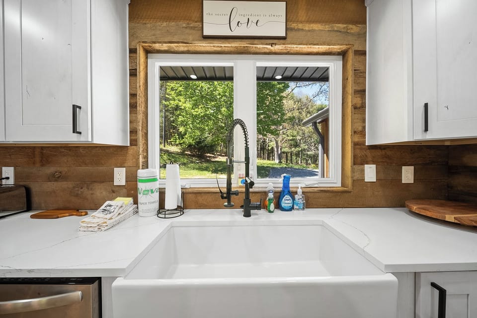 Apron Sink
