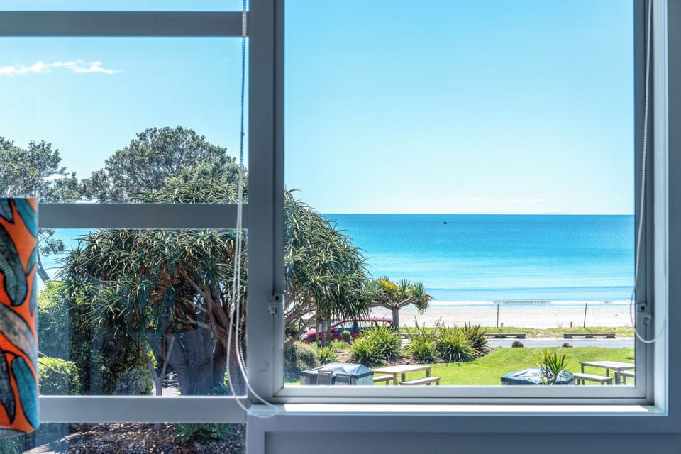 Comfort Apartment, Ocean View | Garden view