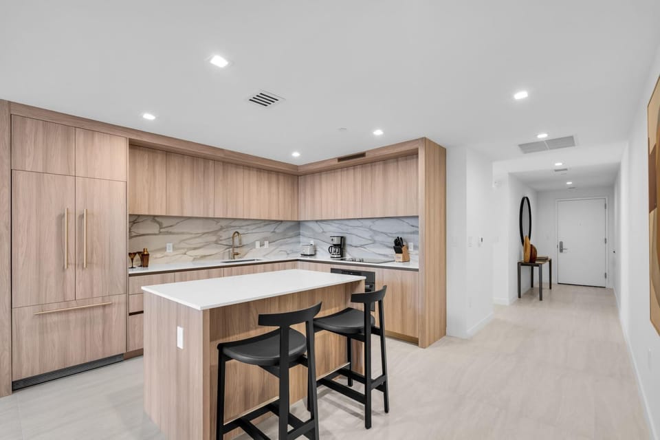 Exclusive 2BR in Brickell-Views & Top Amenities-Monthly Stay (9614)
